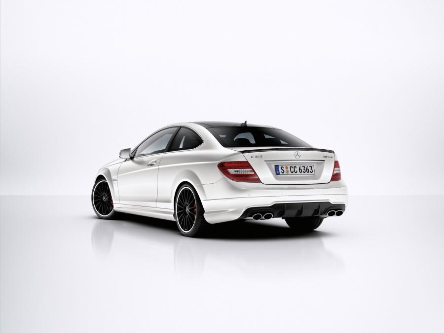  Mercedes-Benz C63 AMG Coupe 2012 года  (фото 111 из 113)